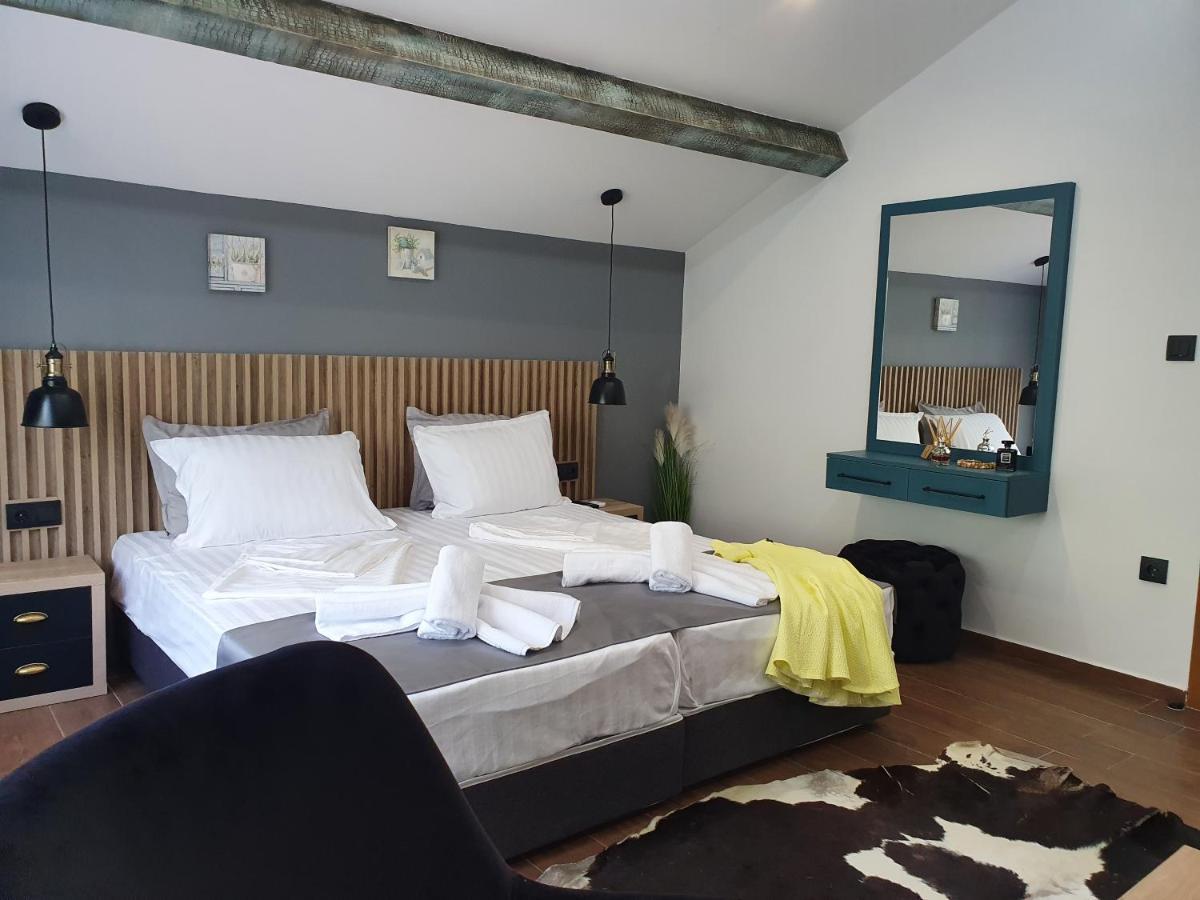 Kamelia Guest Rooms Kazanluk Bagian luar foto